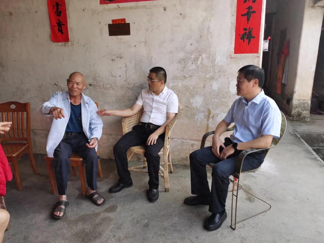 【“八一”系列活動(dòng)】“八一”慰問送關(guān)懷，擁軍優(yōu)屬情誼濃