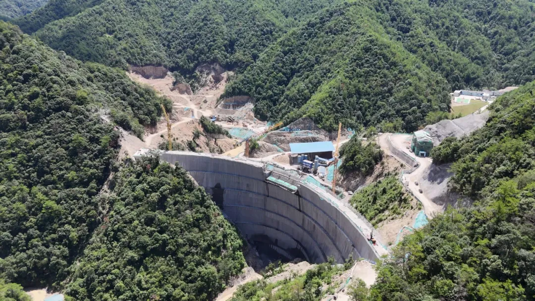 【聚力項目落地攻堅】連城：永豐水庫主壩順利封頂 主體工程建設穩步推進